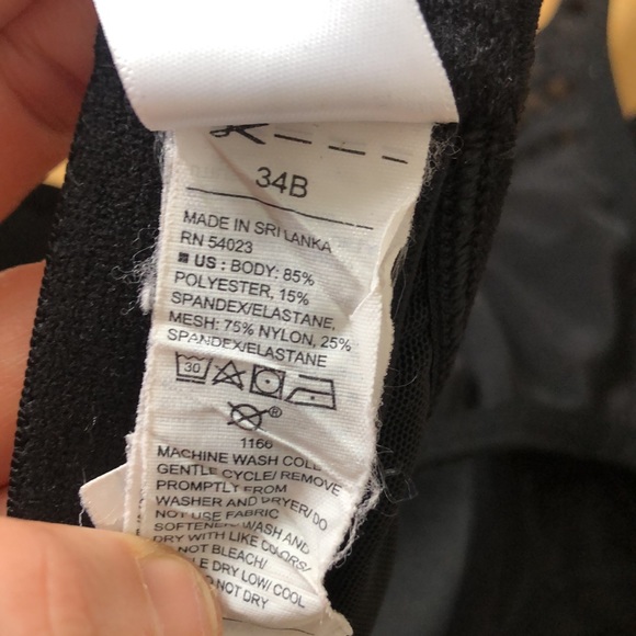 Old Navy Sports Bra - Picture 12 of 13